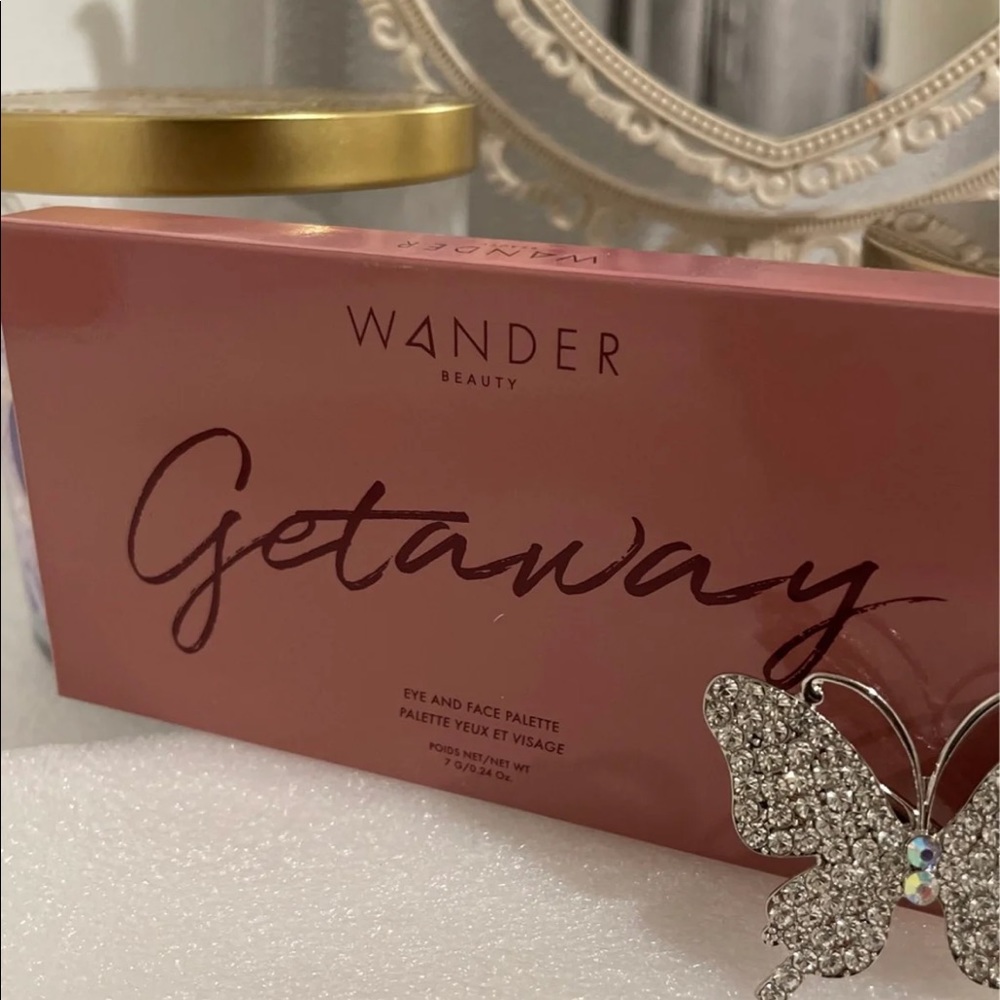 Wander Beauty pallet